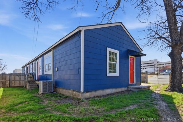 1633 E 10th Street, Tulsa, OK 74120