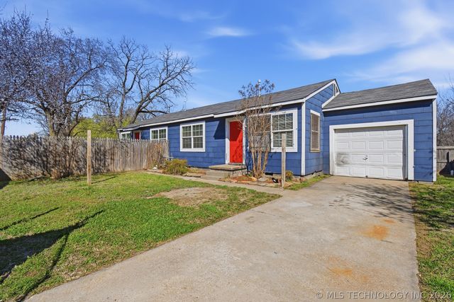 1633 E 10th Street, Tulsa, OK 74120