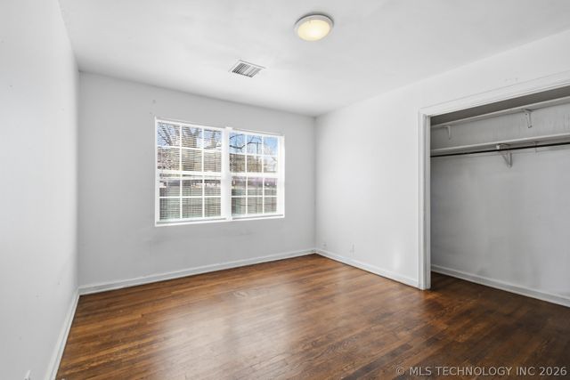 1633 E 10th Street, Tulsa, OK 74120
