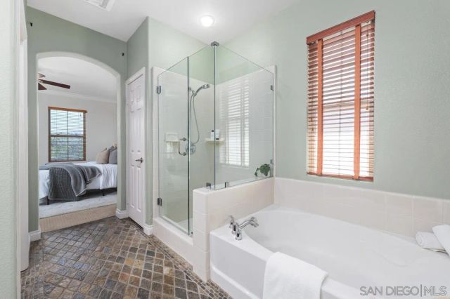 2734 Piantino, San Diego, CA 92108