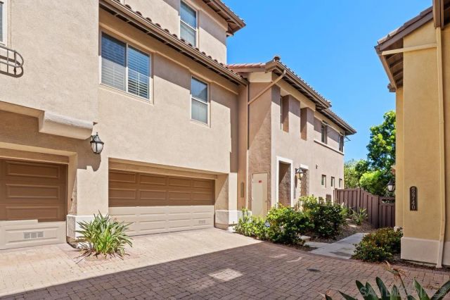 2734 Piantino, San Diego, CA 92108