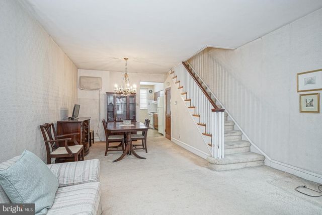 2522 S WARNOCK ST, Philadelphia, PA 19148