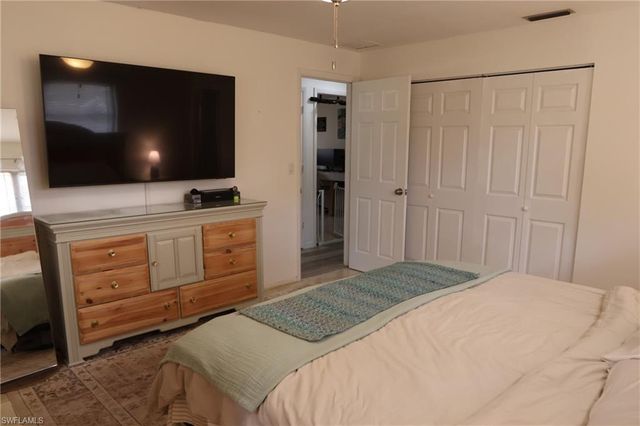 602 James AVE, Lehigh Acres, FL 33936