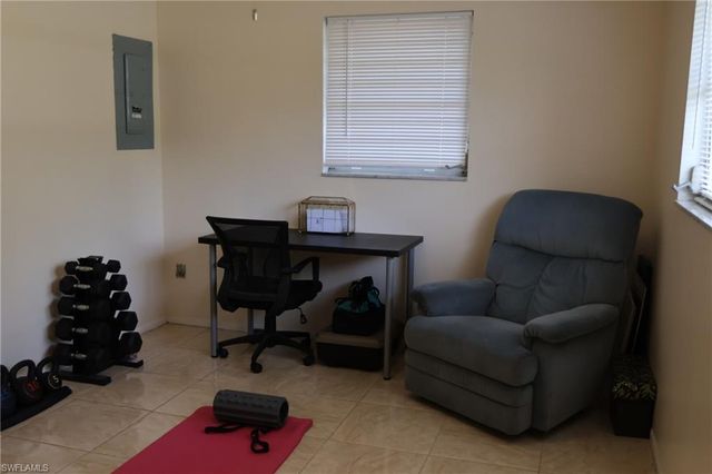 602 James AVE, Lehigh Acres, FL 33936