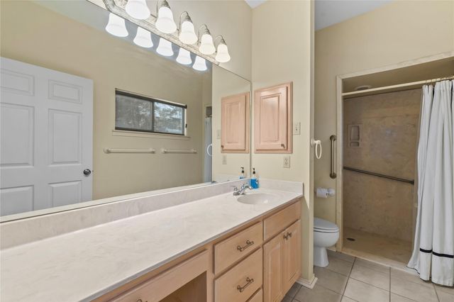 854 Lakebreeze Drive, Canyon Lake, TX 78133