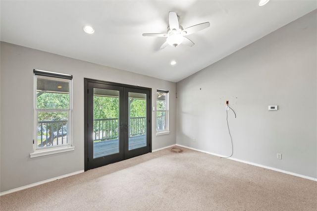 854 Lakebreeze Drive, Canyon Lake, TX 78133
