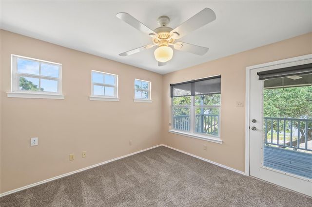 854 Lakebreeze Drive, Canyon Lake, TX 78133