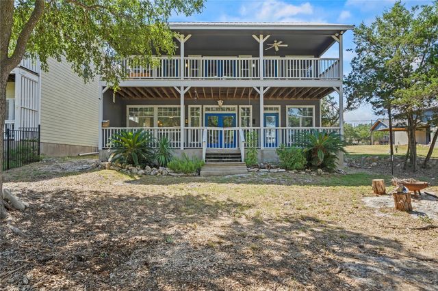 854 Lakebreeze Drive, Canyon Lake, TX 78133