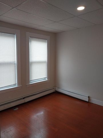 15 Astor St 3, Lynn, MA 01905
