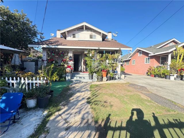 927 W 48th Street, Los Angeles, CA 90037