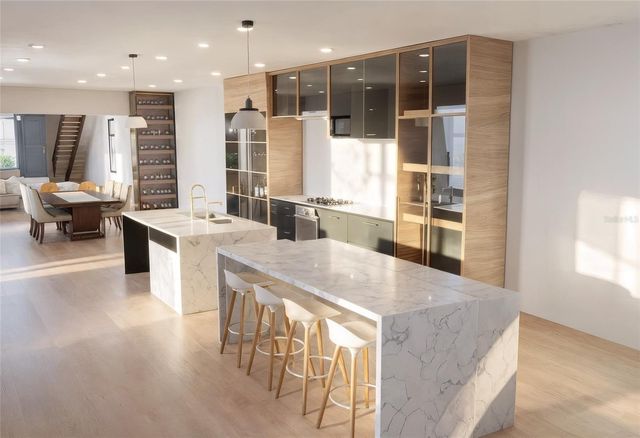 6010 S ELKINS AVENUE, Tampa, FL 33611