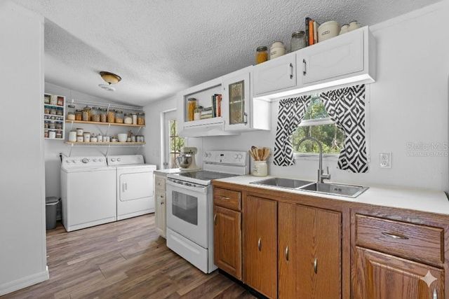 10431 SE 127TH LANE, Belleview, FL 34420