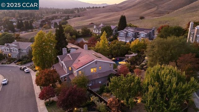 27 Campbell Place, Danville, CA 94526