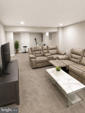 3012 DUNMORE RD, Baltimore, MD 21222