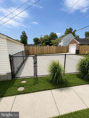3012 DUNMORE RD, Baltimore, MD 21222