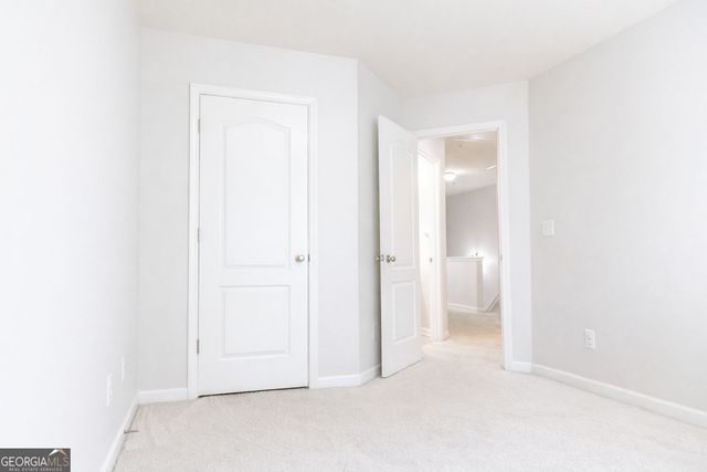 544 Ridge View Crossing, Woodstock, GA 30188