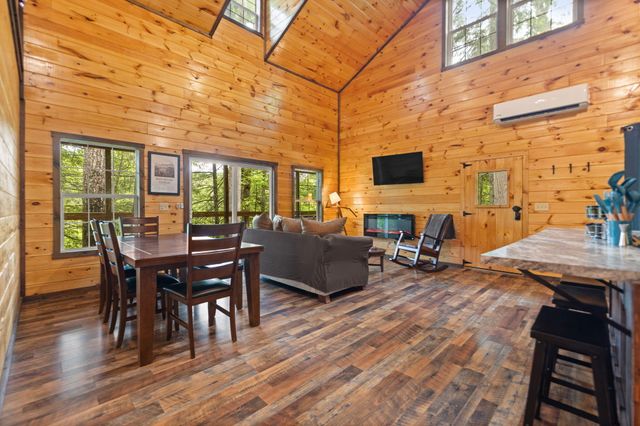 222 Muir Road, Rogers, KY 41365