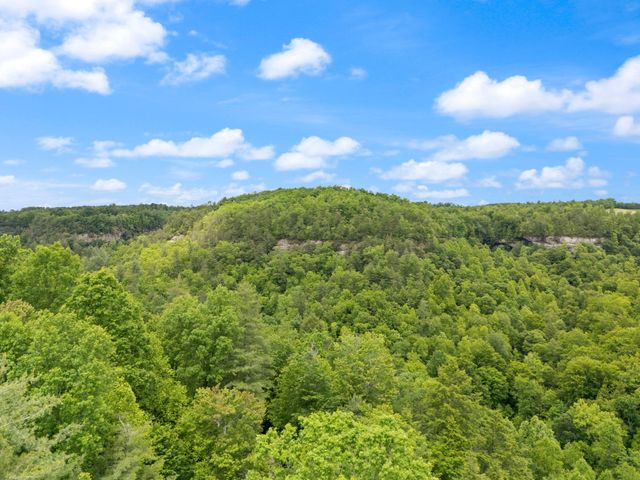 222 Muir Road, Rogers, KY 41365