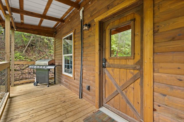 222 Muir Road, Rogers, KY 41365