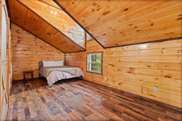 222 Muir Road, Rogers, KY 41365