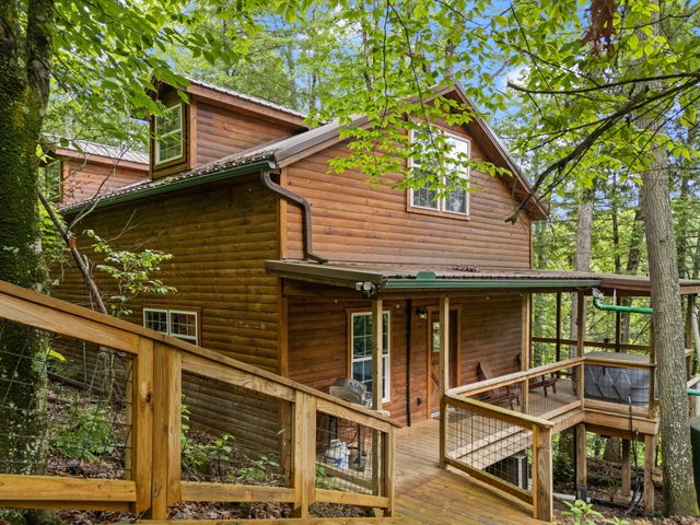 222 Muir Road, Rogers, KY 41365