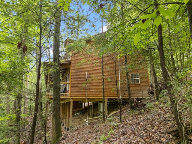 222 Muir Road, Rogers, KY 41365