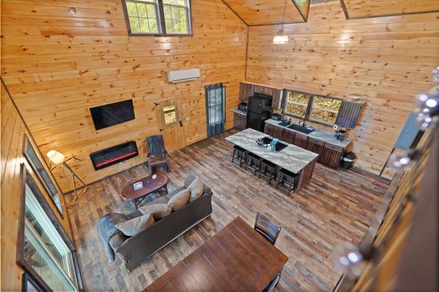 222 Muir Road, Rogers, KY 41365