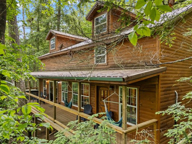 222 Muir Road, Rogers, KY 41365