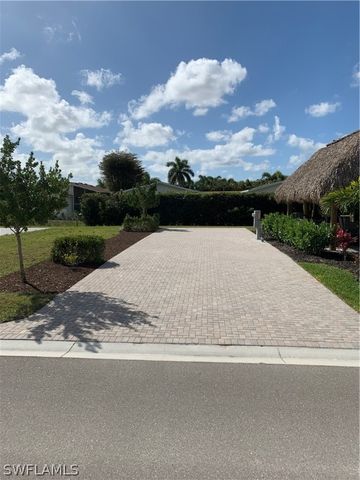 5570 Laguna Caribe CIR, Fort Myers, FL 33905