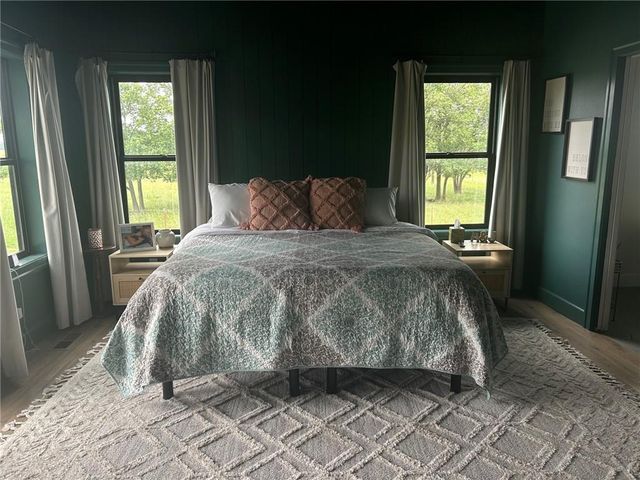 576 E 47 Highway, Girard, KS 66743