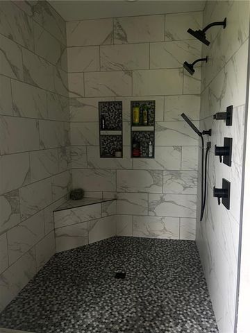 576 E 47 Highway, Girard, KS 66743