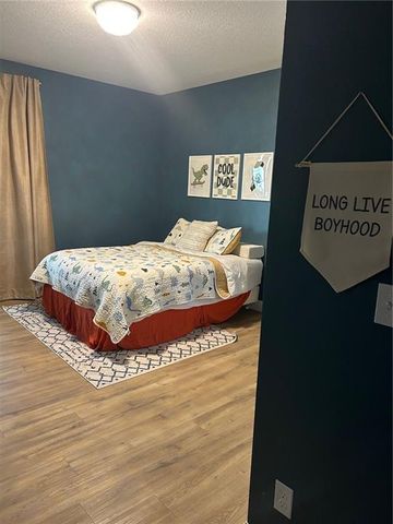 576 E 47 Highway, Girard, KS 66743