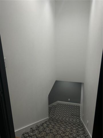 576 E 47 Highway, Girard, KS 66743