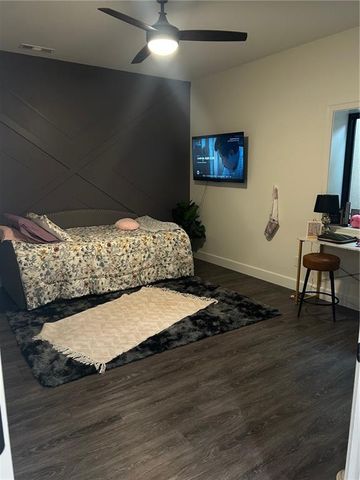 576 E 47 Highway, Girard, KS 66743