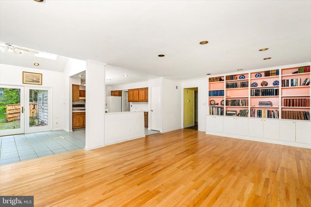 5 NELSON RIDGE RD, Princeton, NJ 08540