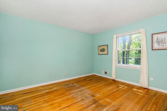 5 NELSON RIDGE RD, Princeton, NJ 08540