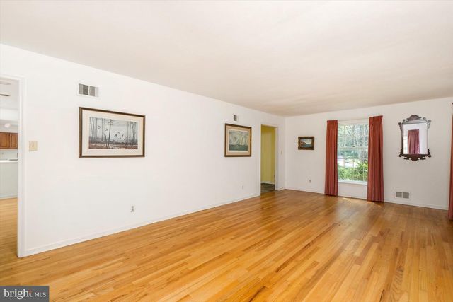 5 NELSON RIDGE RD, Princeton, NJ 08540