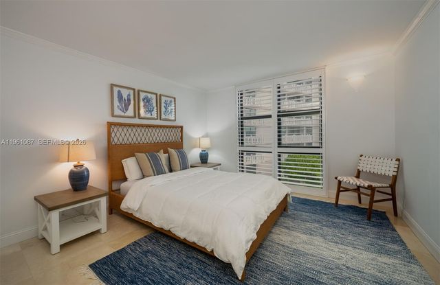 1111 Crandon Blvd C406, Key Biscayne, FL 33149