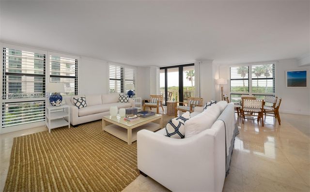 1111 Crandon Blvd C406, Key Biscayne, FL 33149