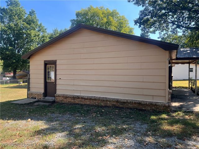 2904 Witteville Drive, Poteau, OK 74953