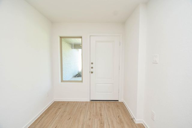 1542 San Sebastien Drive, Conroe, TX 77301