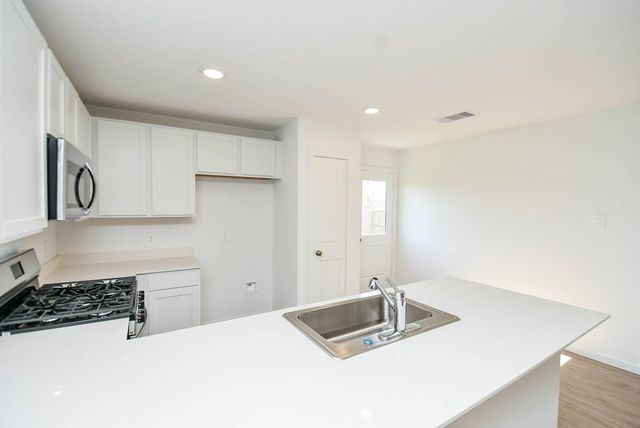 1542 San Sebastien Drive, Conroe, TX 77301