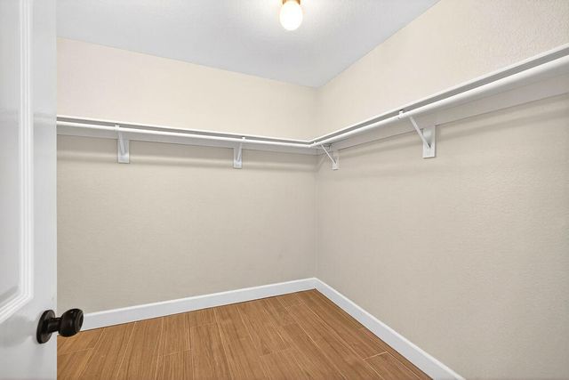 43791 Calle Las Brisas W, Palm Desert, CA 92211