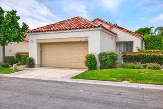 43791 Calle Las Brisas W, Palm Desert, CA 92211