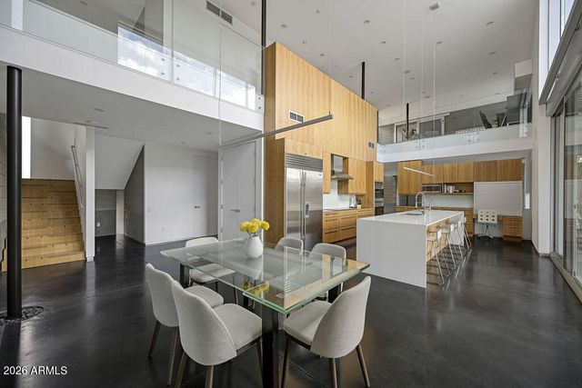 10010 E JENAN Drive, Scottsdale, AZ 85260