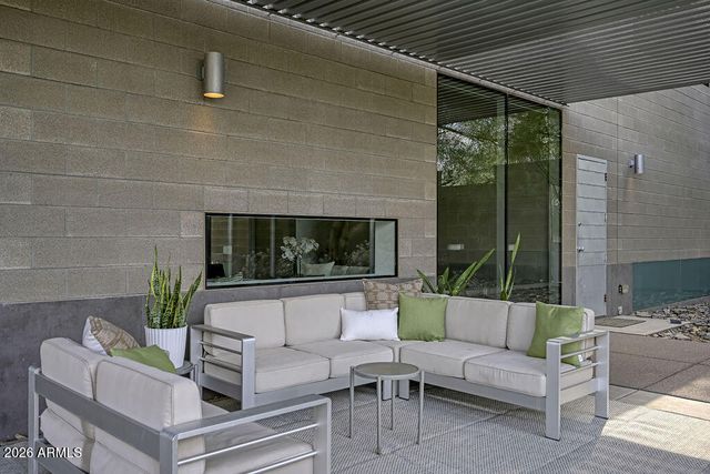 10010 E JENAN Drive, Scottsdale, AZ 85260