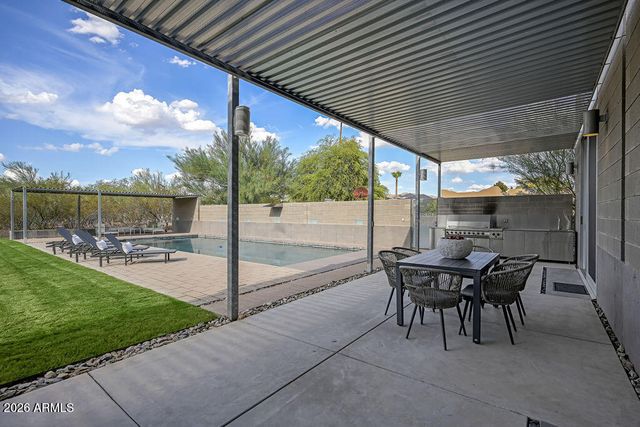 10010 E JENAN Drive, Scottsdale, AZ 85260