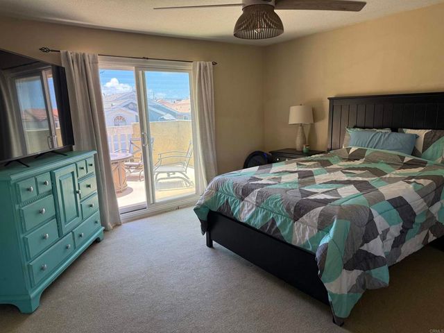 2707 Carnegie Lane Unit 1, Redondo Beach, CA 90278