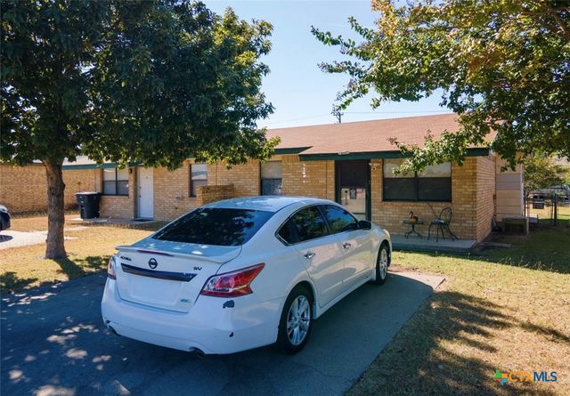 3321 Chisholm Trail, Killeen, TX 76542