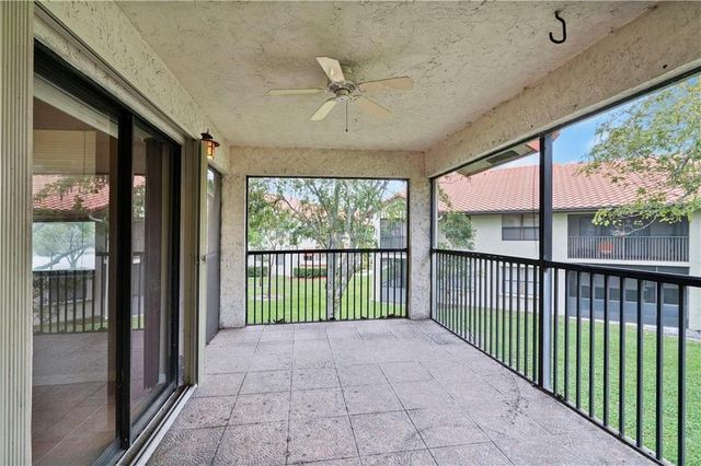 912 Congressional Way, Deerfield Beach, FL 33442